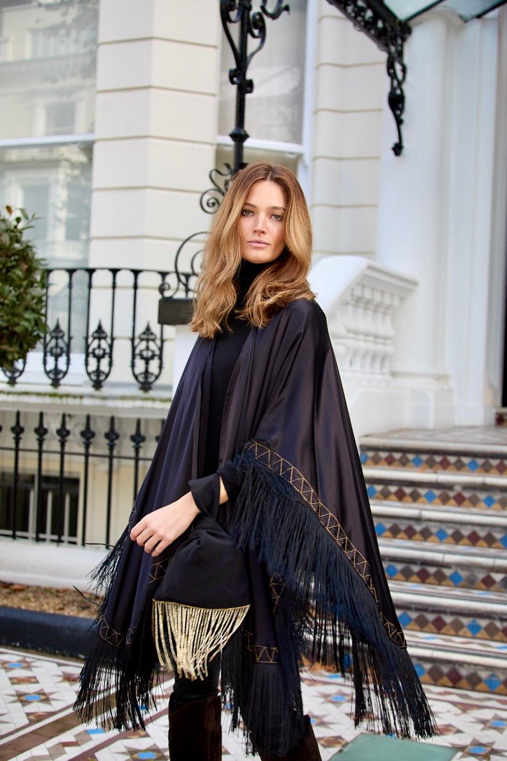 The Nomad Poncho - MIRAYAMA EUROPE