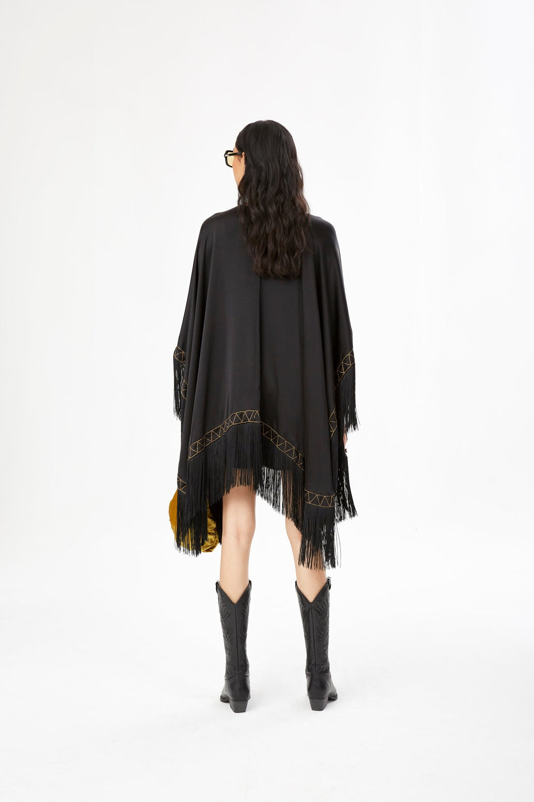 The Nomad Poncho - MIRAYAMA EUROPE