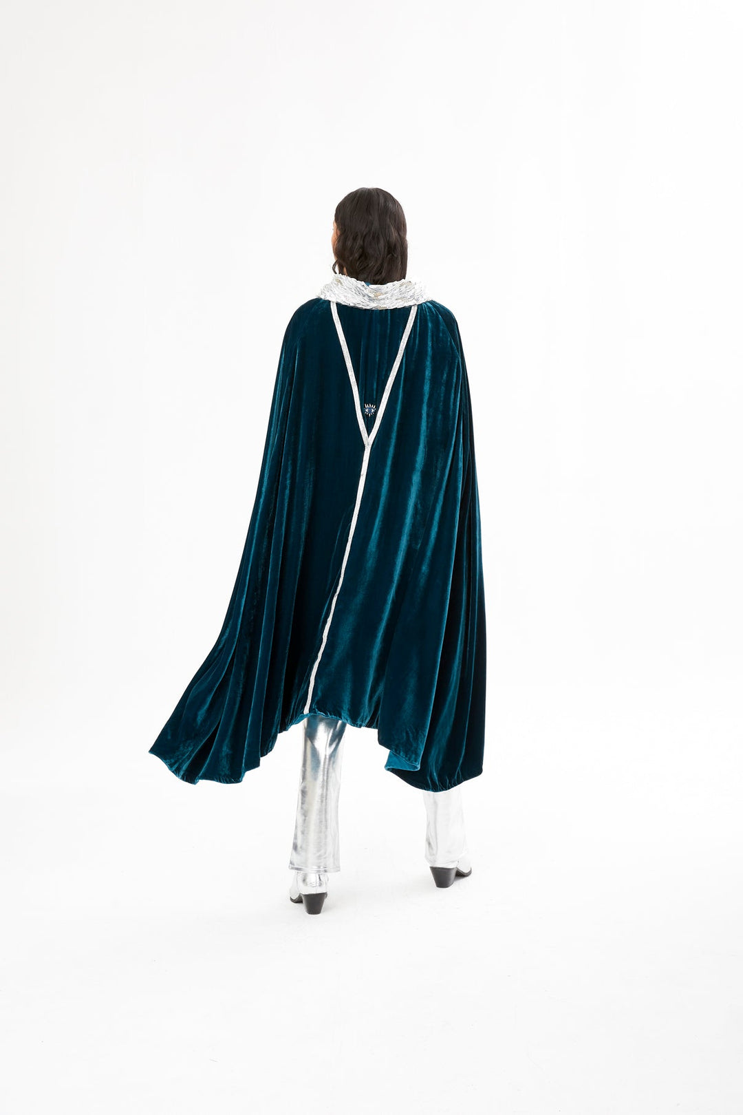 The Shining Collar Cape - MIRAYAMA EUROPE